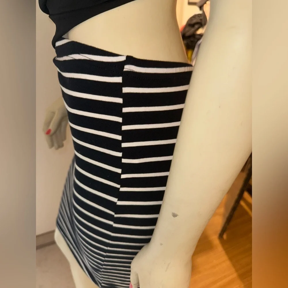Black & White Striped Knit Pencil Mini Skirt XS Stretch Jersey Bodycon